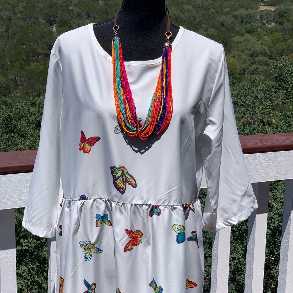Butterfly‎ Print White Flowy Maxi Dress